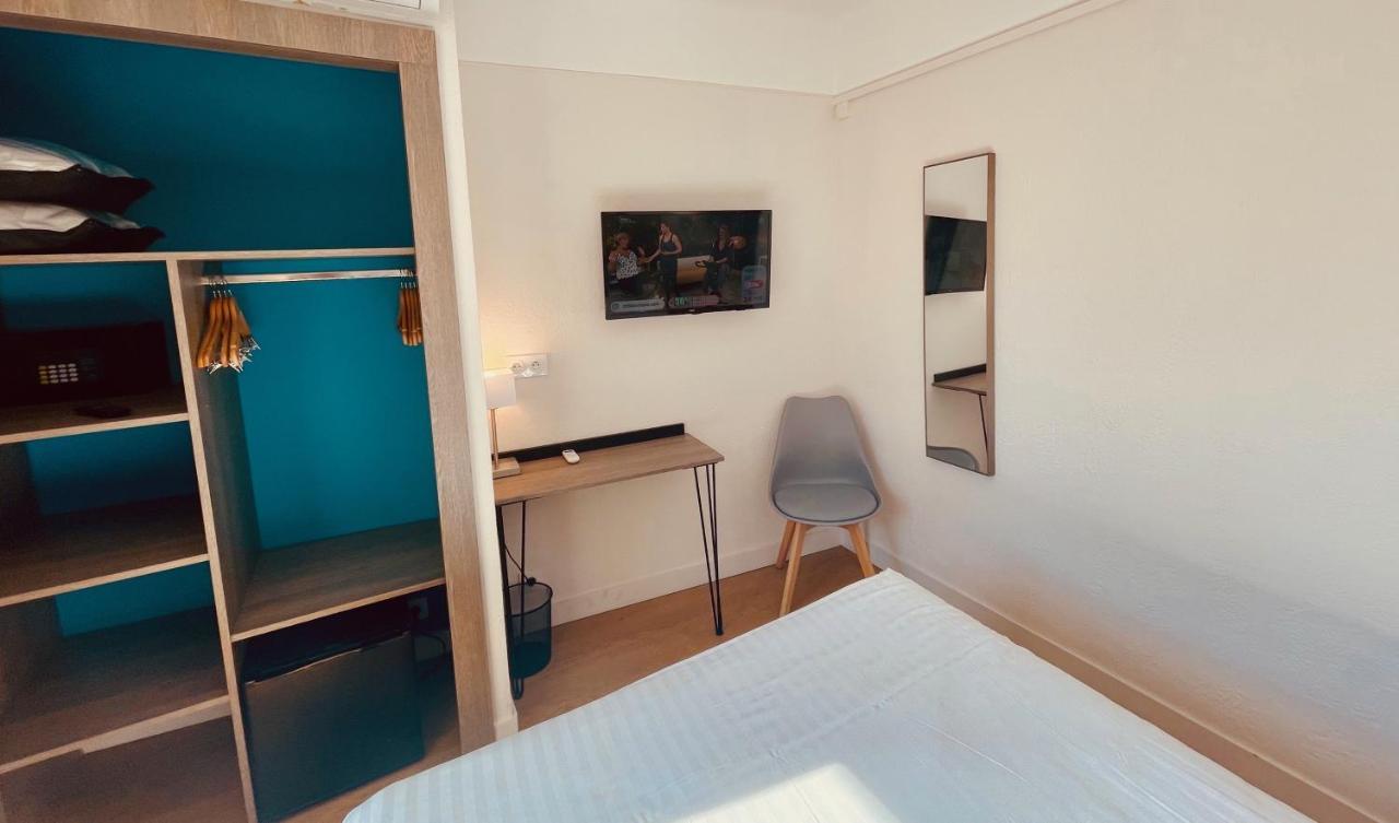 Hotel Courbet Juan-les-Pins Exteriér fotografie