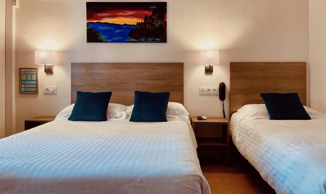 Hotel Courbet Juan-les-Pins Exteriér fotografie